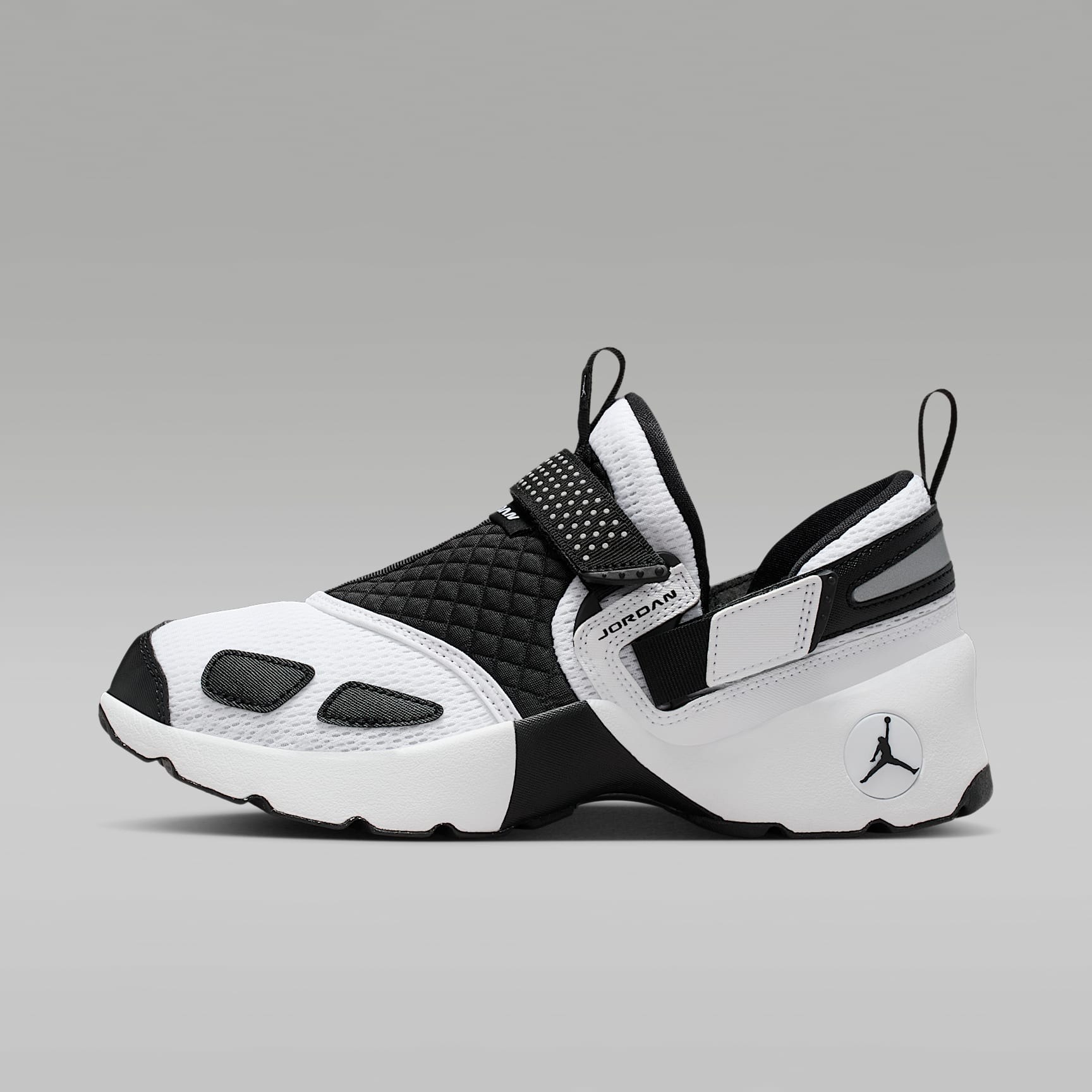 NIKE ナイキ　JORDAN TRUNNER Jordan Trunner LX Women's Shoes. Nike.com